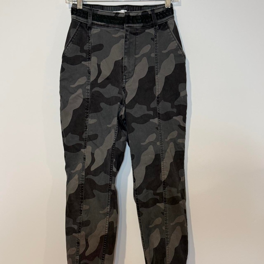 Women's‎ Hollister Ultra Hi Rise Camo Pants Joggers Green Gray Pull on  Sz SM